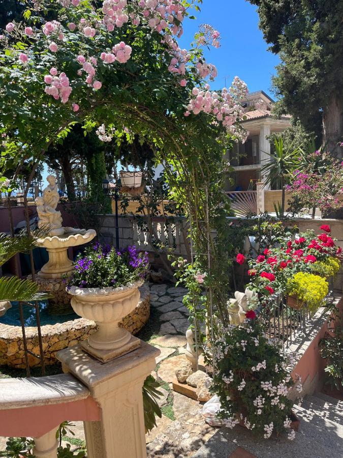 B&B Villa Regina Santa Domenica  Εξωτερικό φωτογραφία