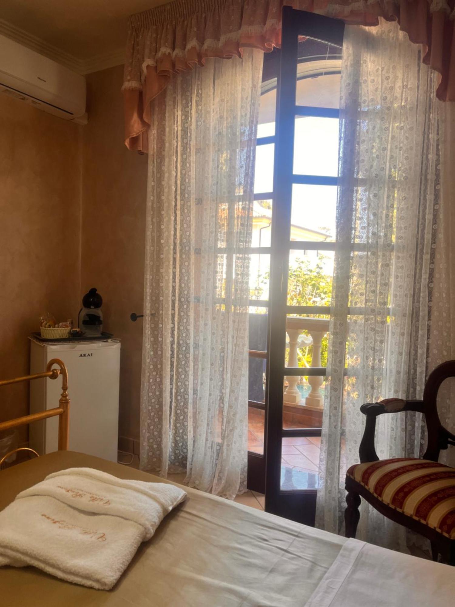 B&B Villa Regina Santa Domenica  Εξωτερικό φωτογραφία