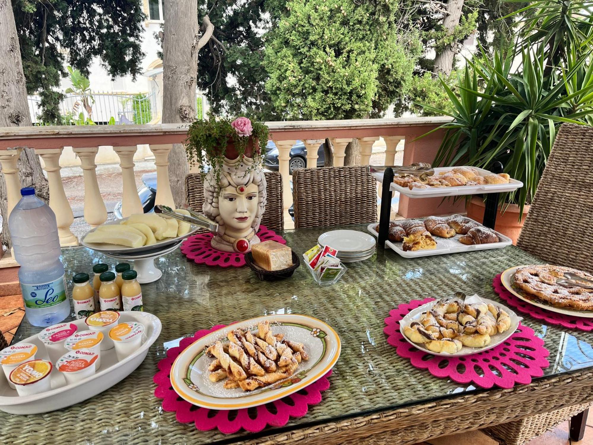 B&B Villa Regina Santa Domenica  Εξωτερικό φωτογραφία